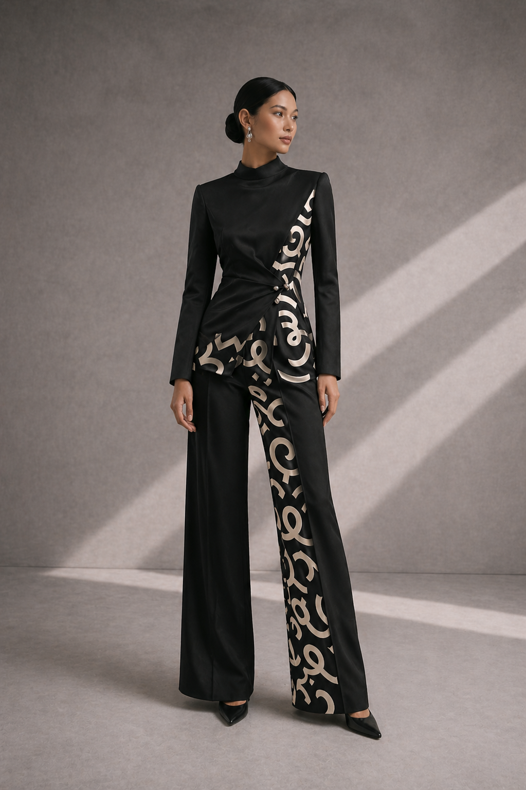 PYDAXA Calligraphy Power Suit